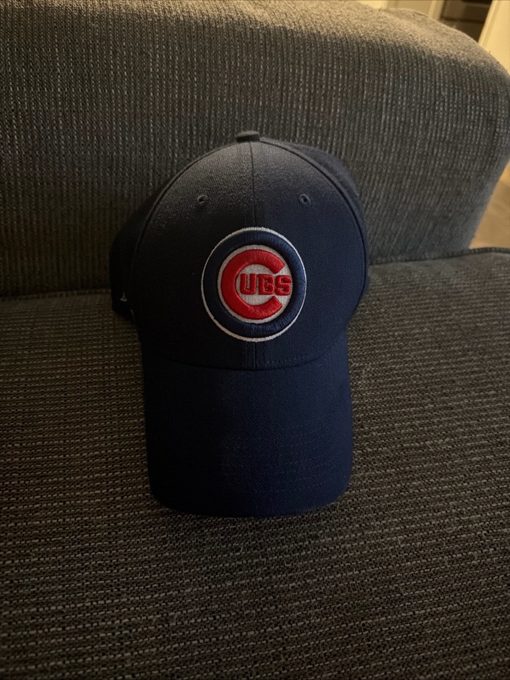 Nike Dry- Fit Chicago Cubs Navy Blue Baseball Cap with Red Logo